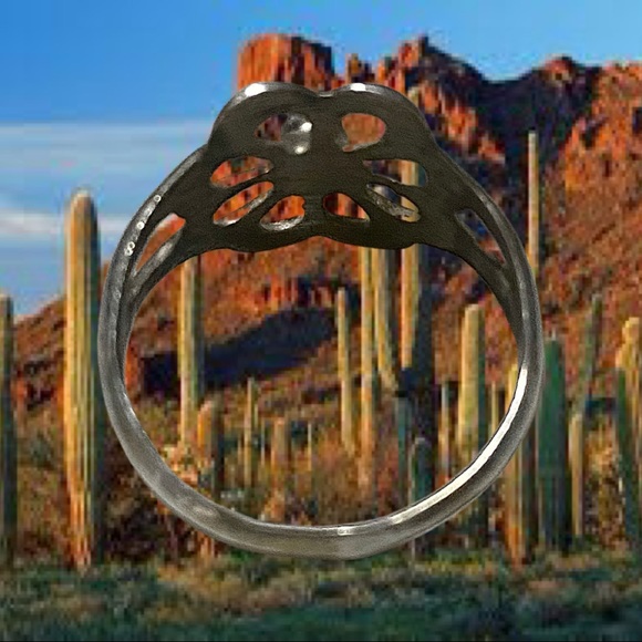 Sterling Silver Turquoise Flower Ring Size 8 - Picture 3 of 3